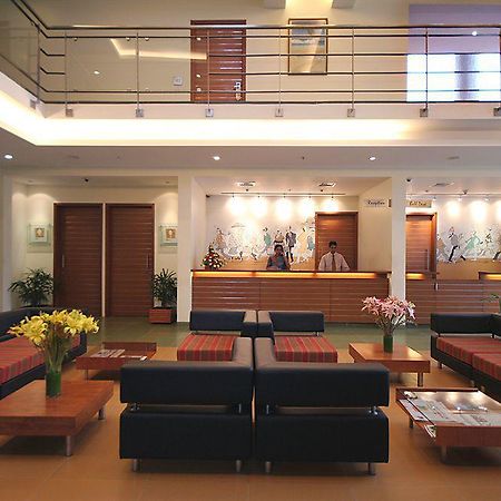The Belair Retreat Otel Bangalore İç mekan fotoğraf