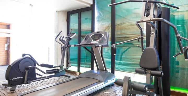 The Belair Retreat Otel Bangalore Dış mekan fotoğraf